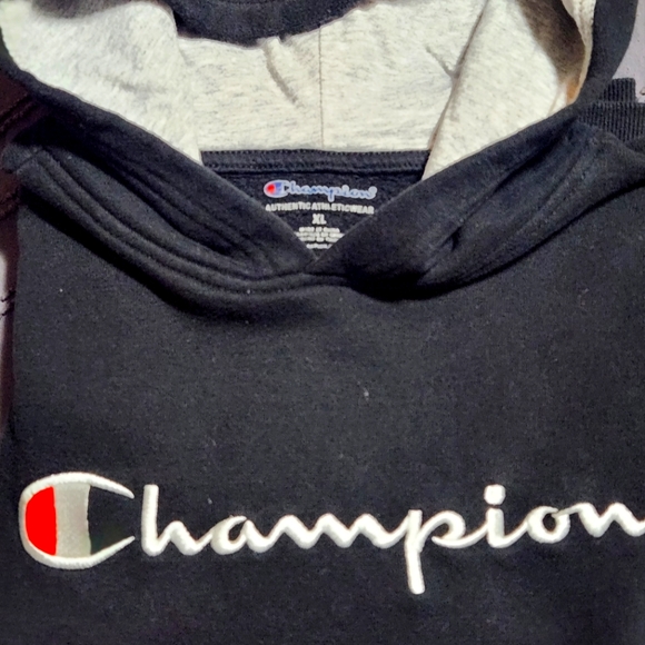 Champion boys hoodie - Picture 2 of 8
